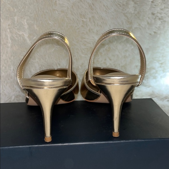 Elegant Gold Pointed-Toe Heels – Worn Only Once! ✨ - Picture 4 of 7